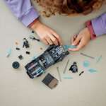 Lego : Batmobile The Penguin Chase για 8+ ετών