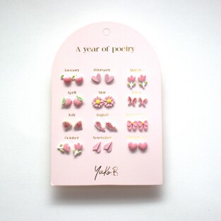 YUKO.B: Καρτέλα με 12 ζευγάρια σκουλαρίκια - A Year of Pink Poetry